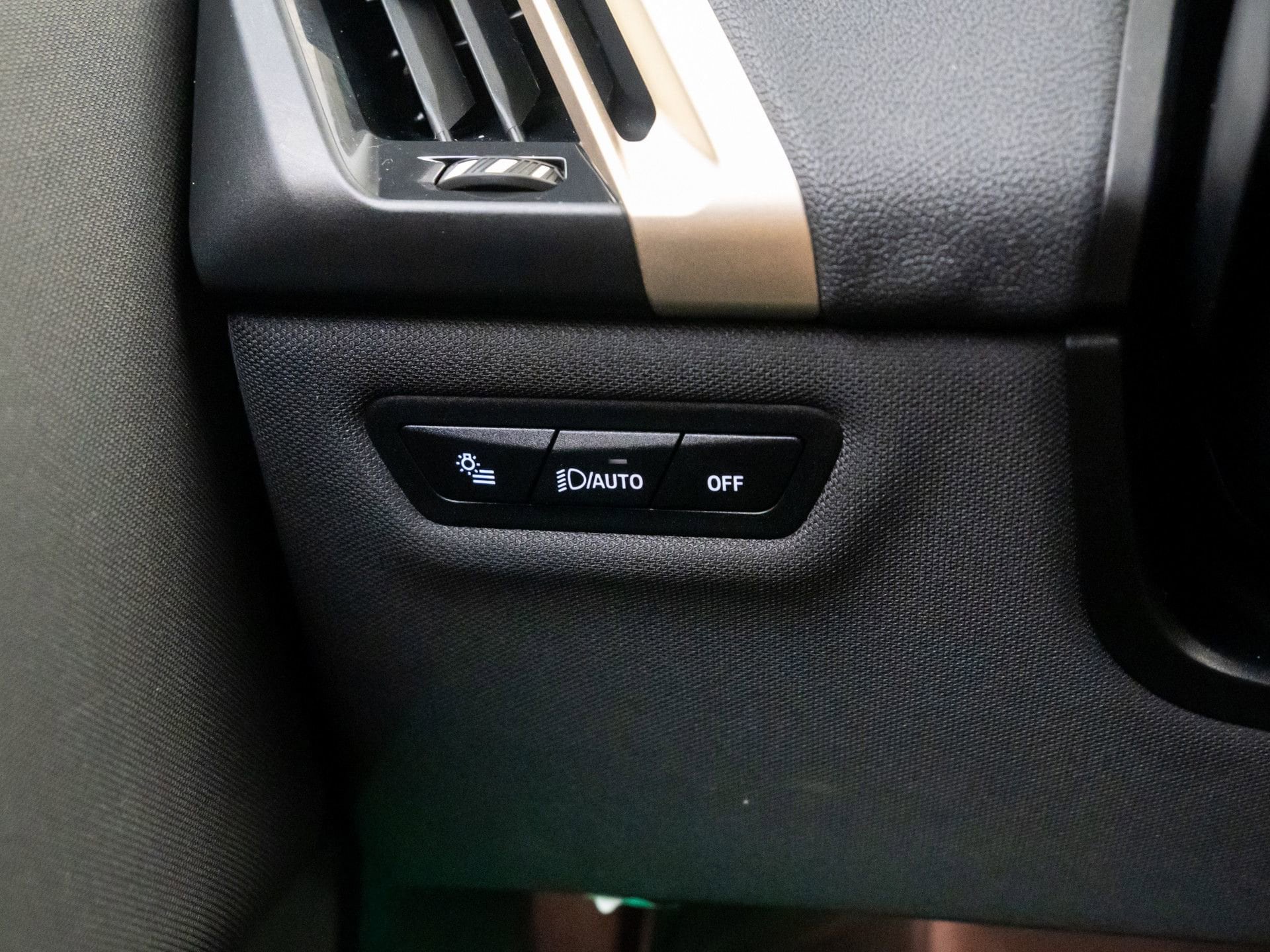 2024 BMW iX Base - Photo 22