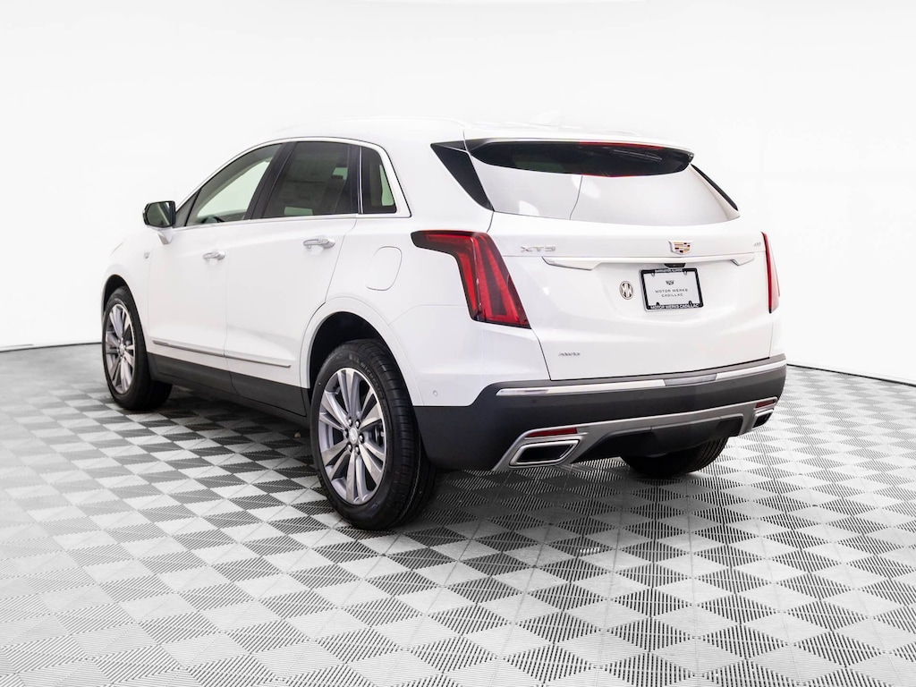 New 2026 CADILLAC XT5 Premium Luxury SUV