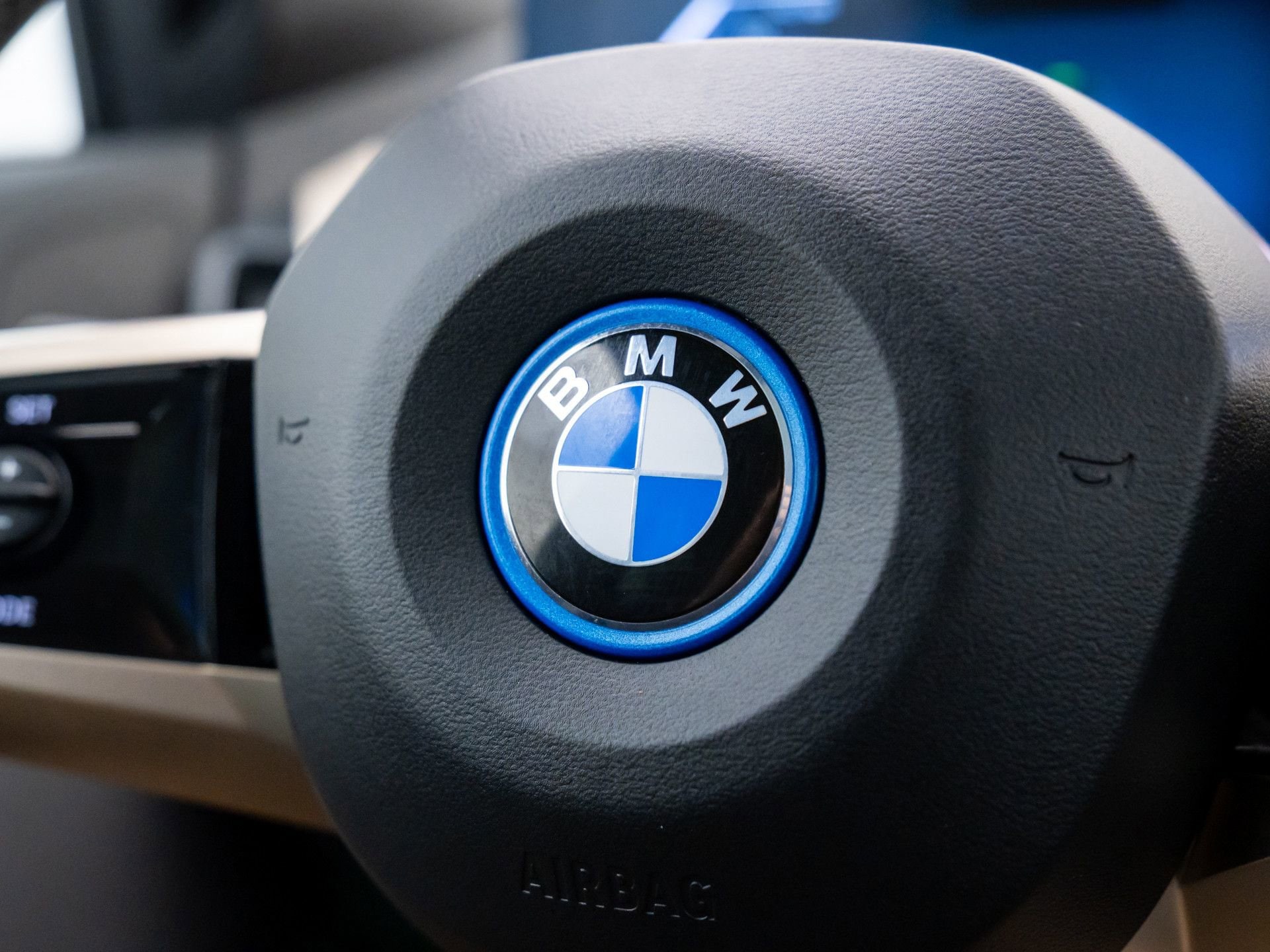 2024 BMW iX Base - Photo 31