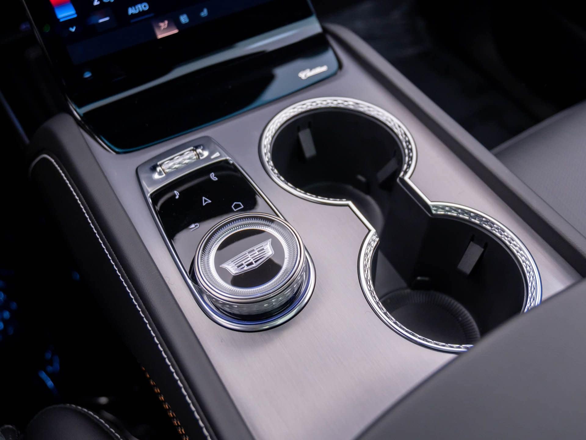 2026 Cadillac VISTIQ Sport - Photo 23