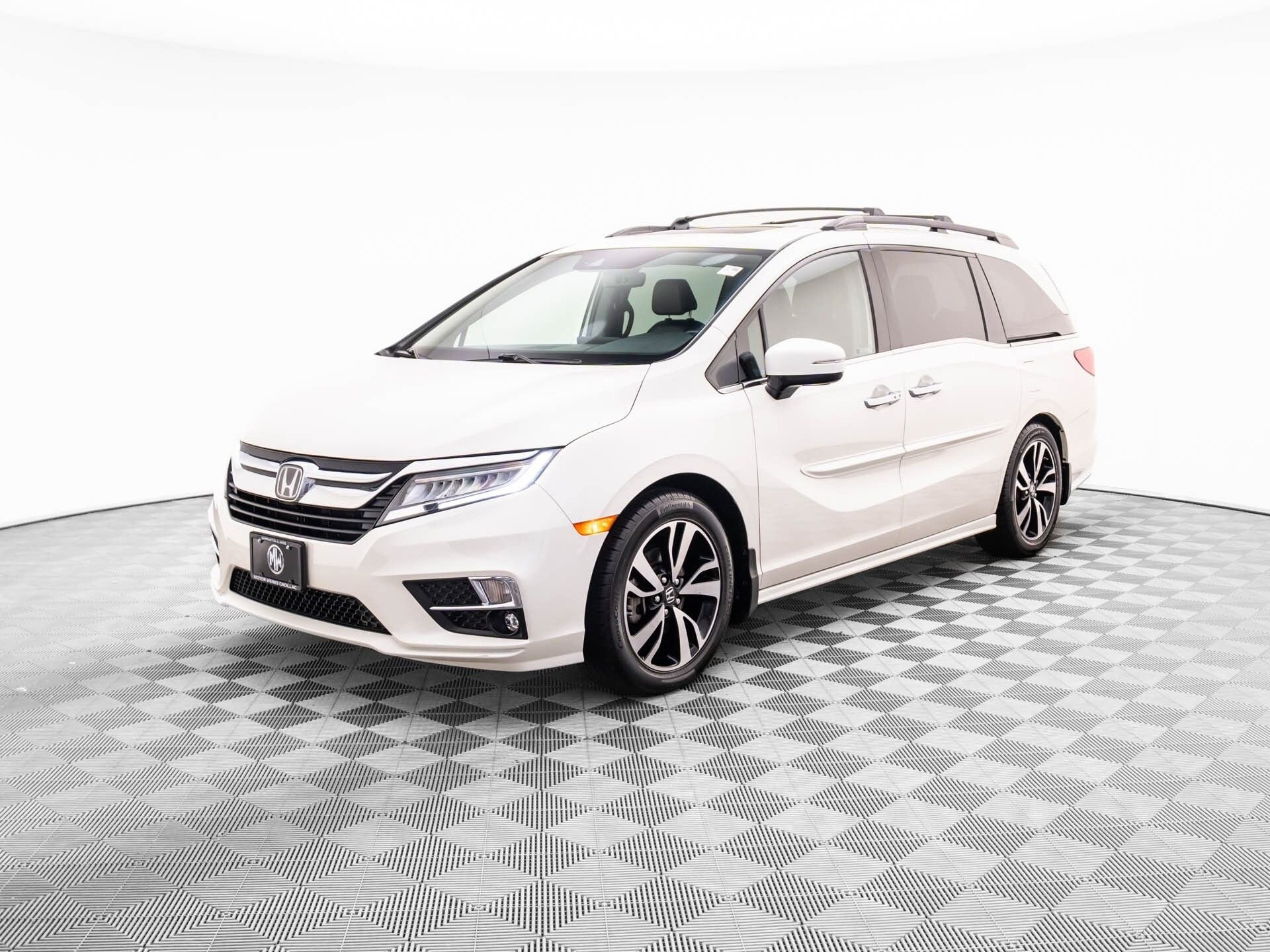 2019 Honda Odyssey Elite photo 3
