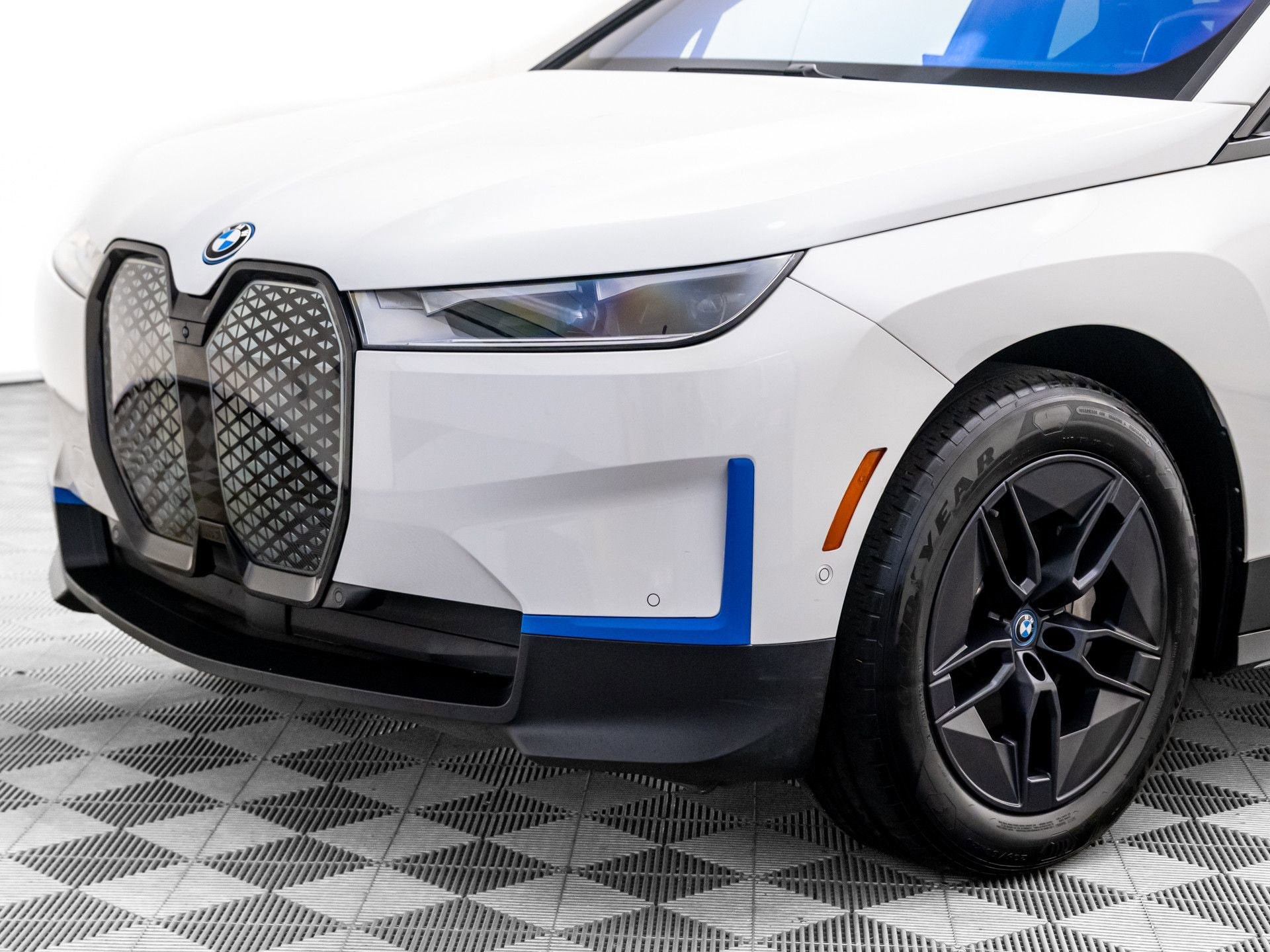 2024 BMW iX Base - Photo 37