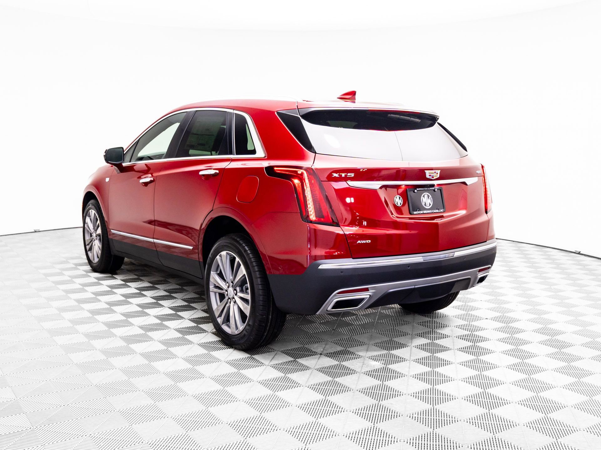 2026 Cadillac XT5 Premium Luxury - Photo 3