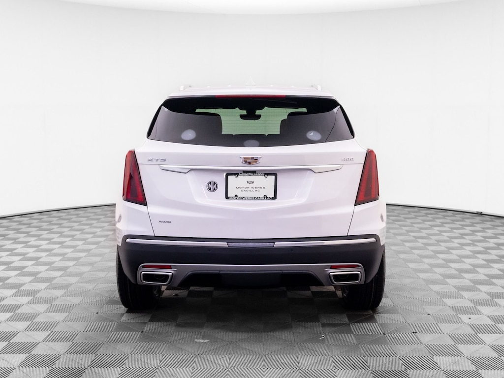 New 2026 CADILLAC XT5 Premium Luxury SUV