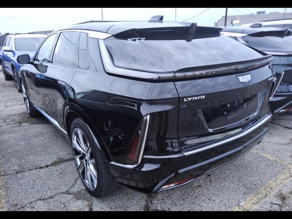 Used 2025 CADILLAC Lyriq Luxury 3 SUV