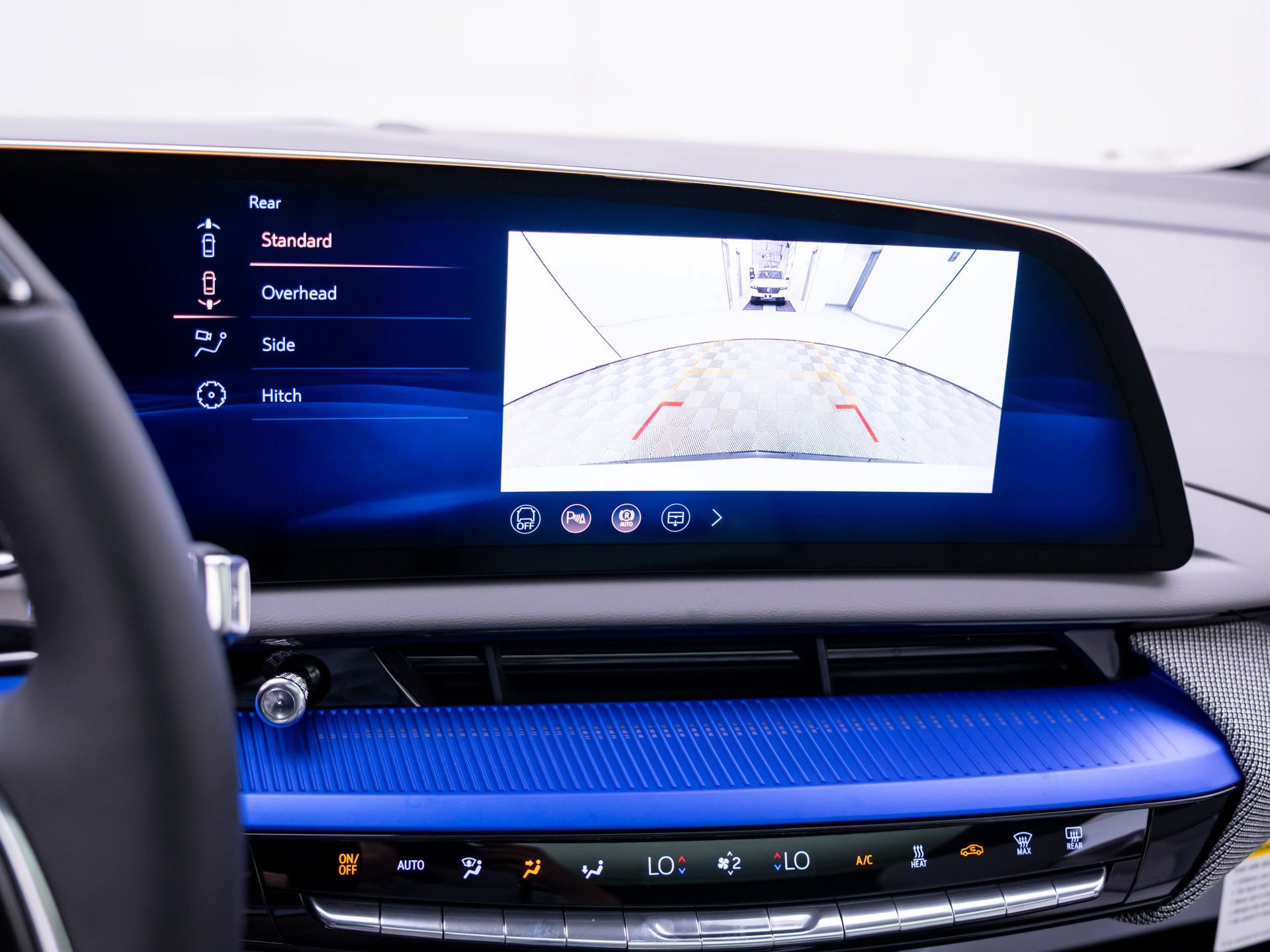 2027 Cadillac OPTIQ Sport - Photo 25