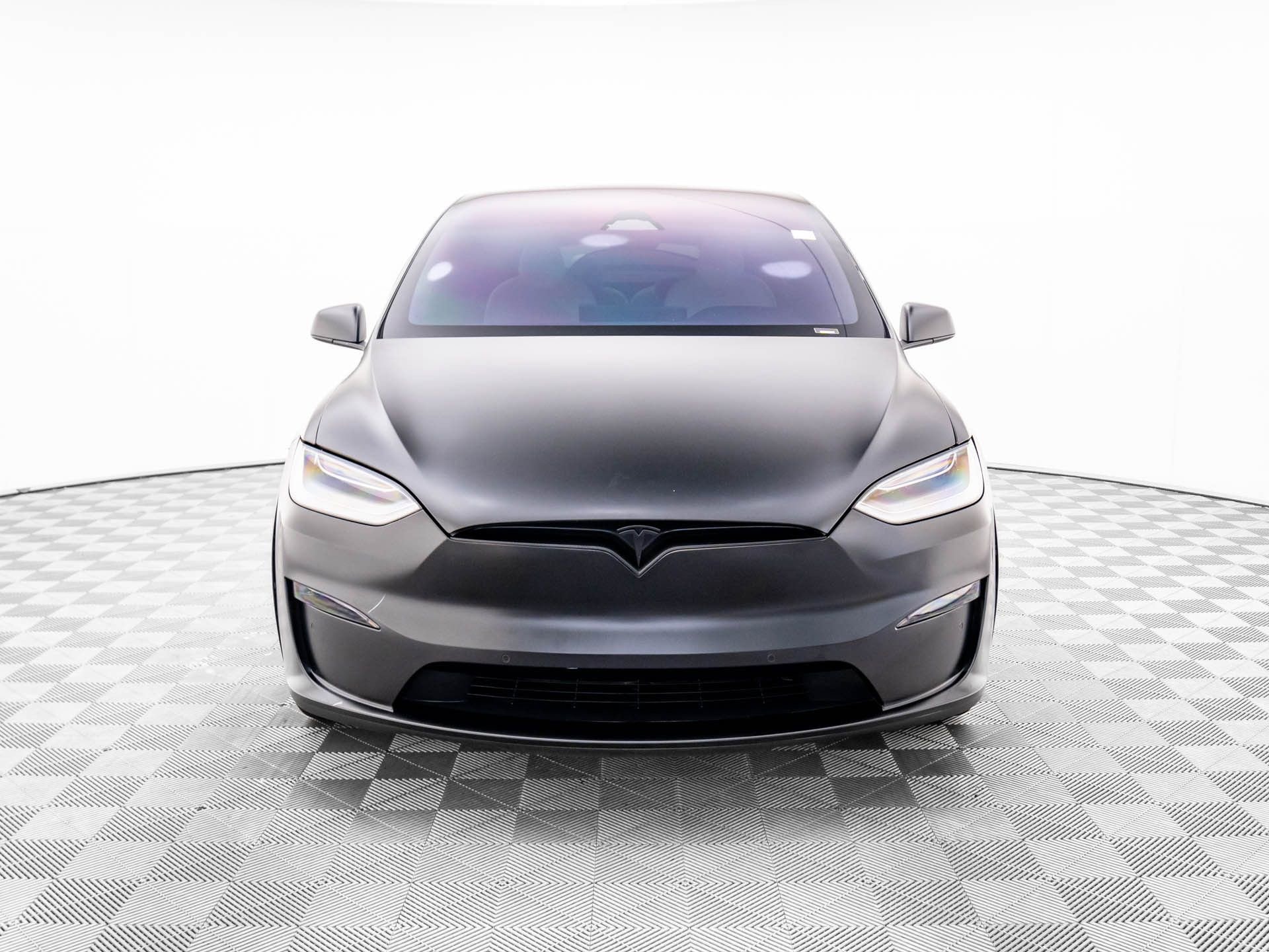 Used 2022 Tesla Model X Plaid with VIN 7SAXCBE61NF358010 for sale in Barrington, IL