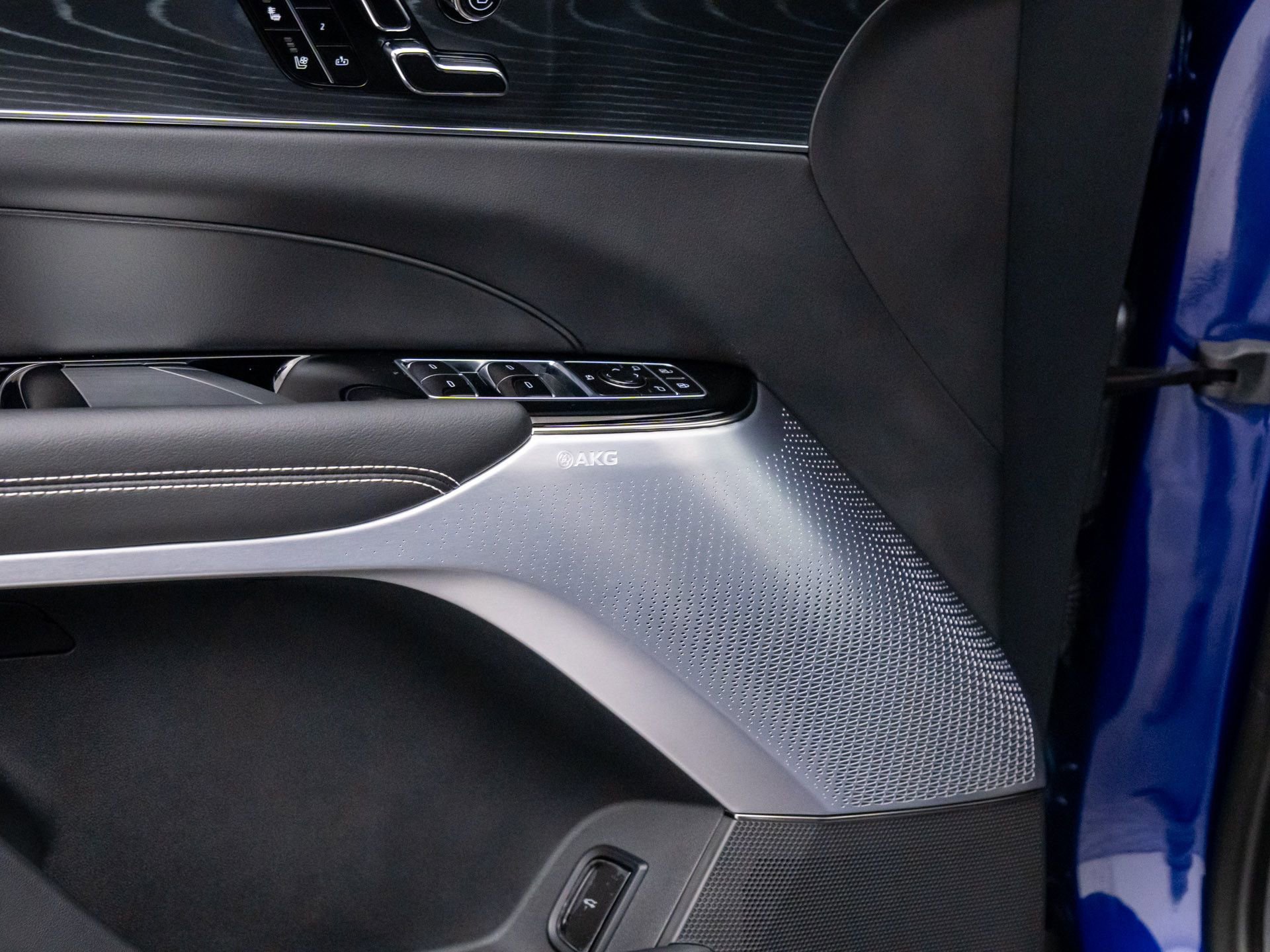 2026 Cadillac LYRIQ V - Photo 13