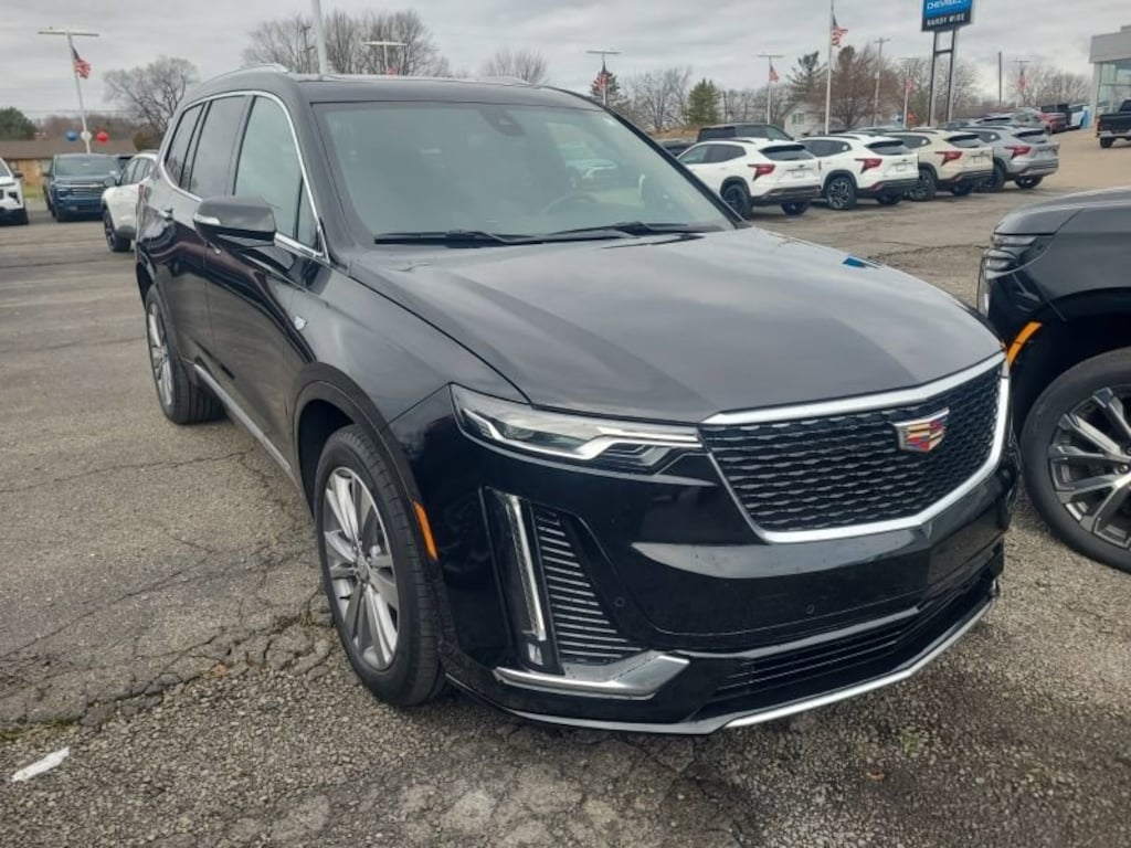 Used 2024 CADILLAC XT6 Premium Luxury SUV
