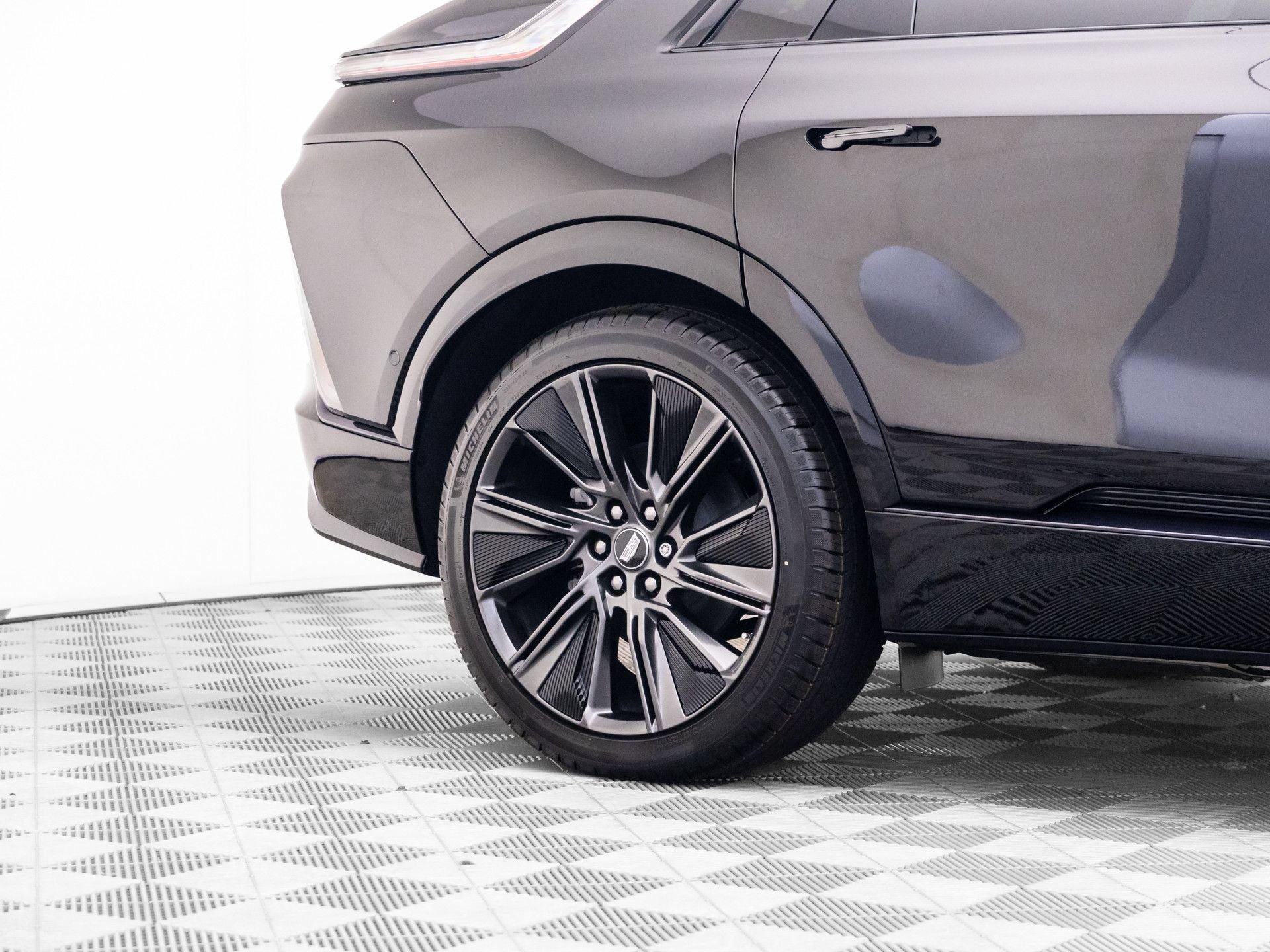 2026 Cadillac LYRIQ Signature Sport - Photo 32