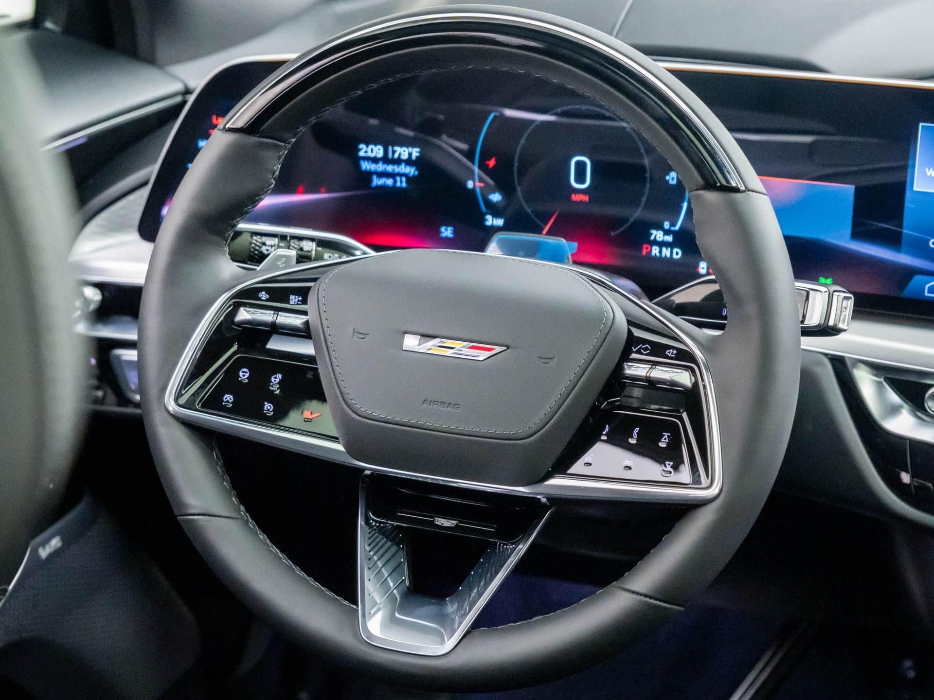 2026 Cadillac LYRIQ V - Photo 14