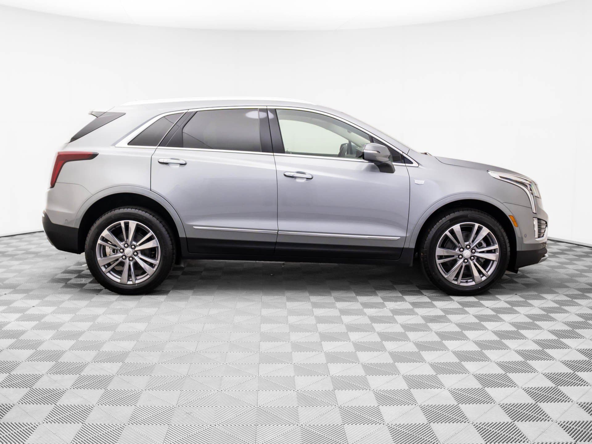 2026 Cadillac XT5 Premium Luxury - Photo 6