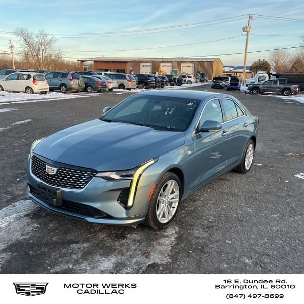 2023 Cadillac CT4 Luxury's photo