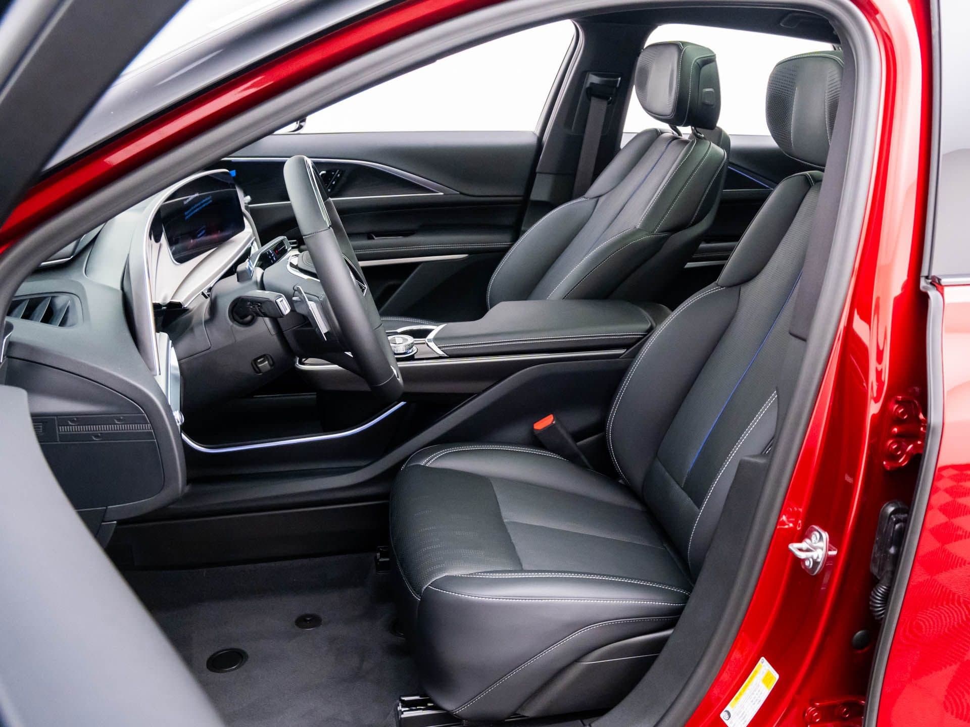 2026 Cadillac LYRIQ V - Photo 10