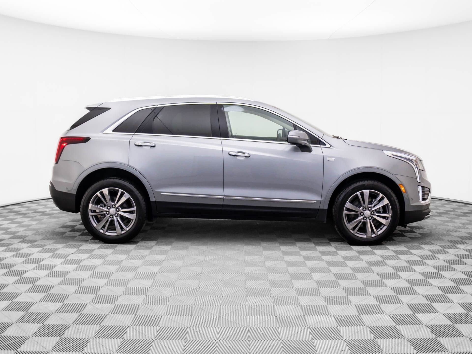 2026 Cadillac XT5 Premium Luxury - Photo 6