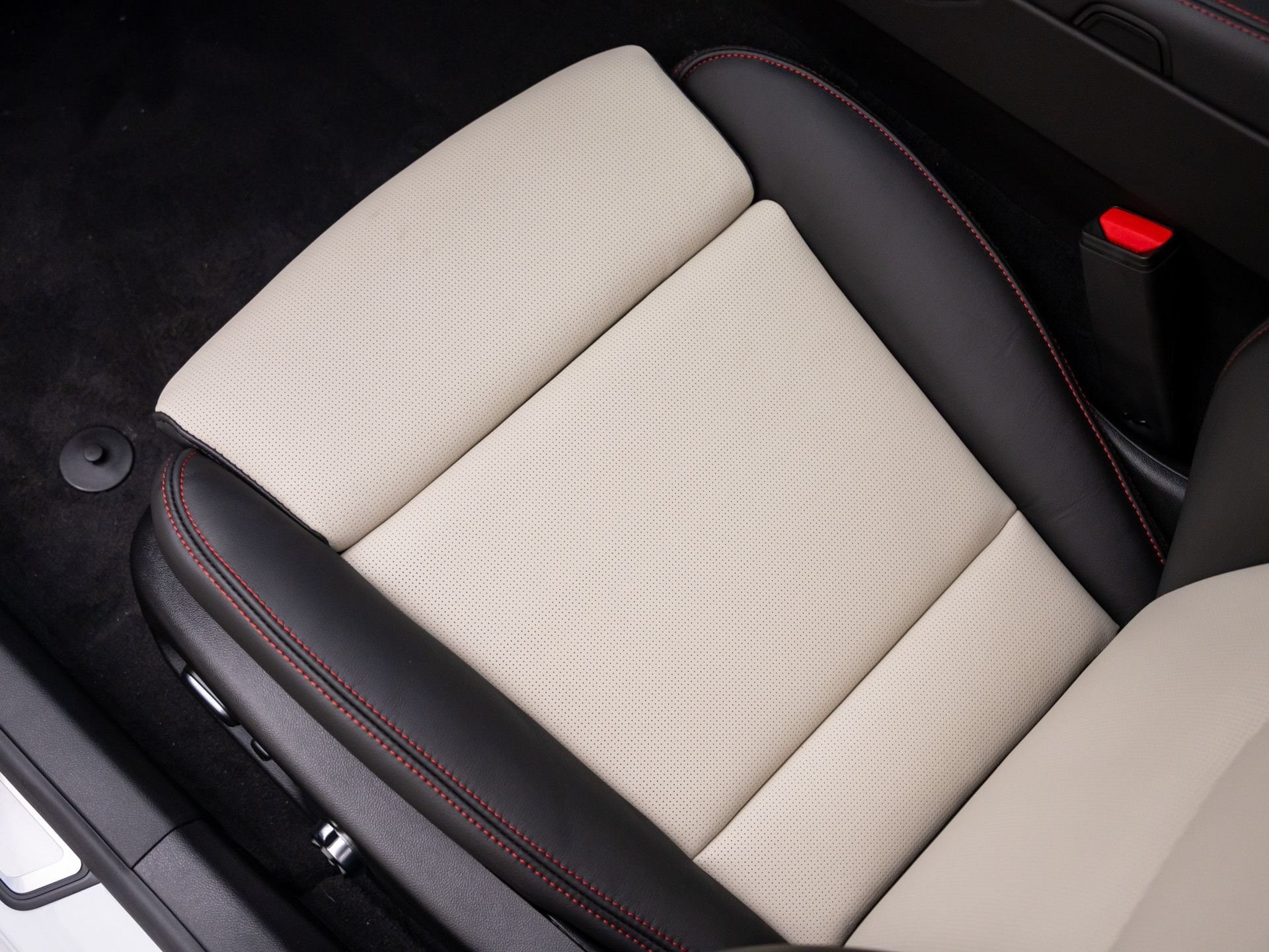 2026 Cadillac CT5 Sport - Photo 14
