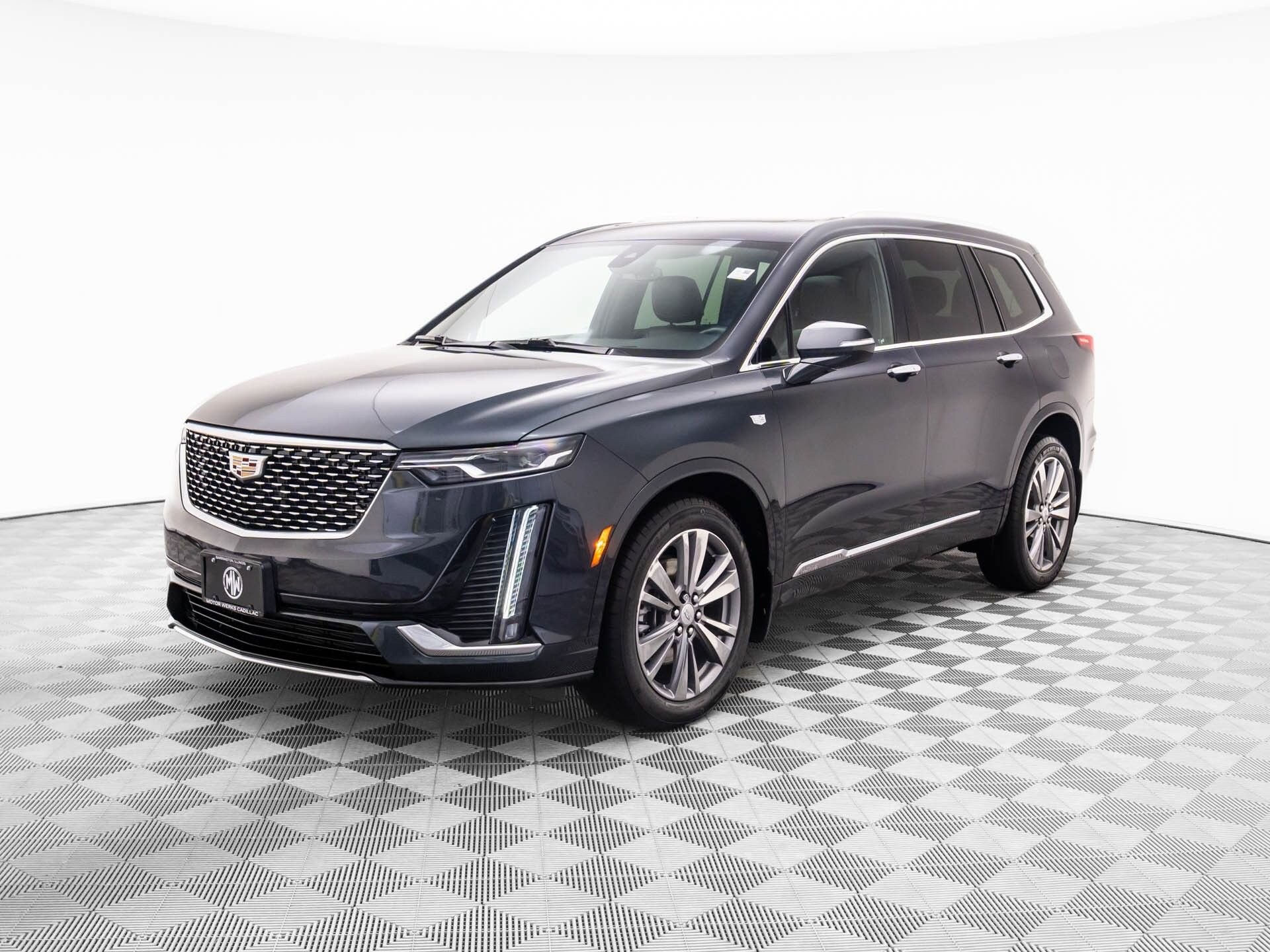 2022 Cadillac XT6 Premium Luxury photo 3