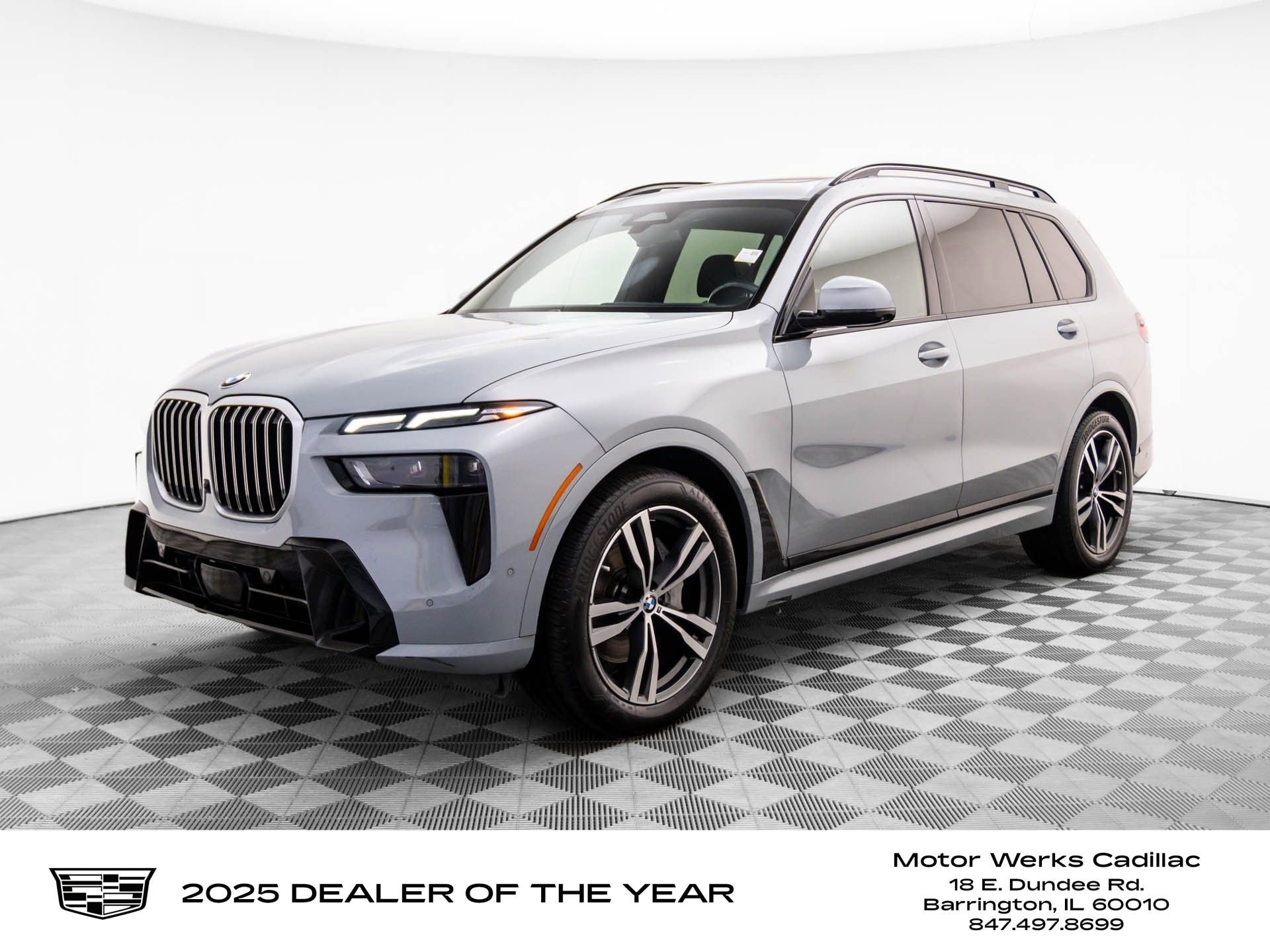 2023 BMW X7 xDrive40i's photo