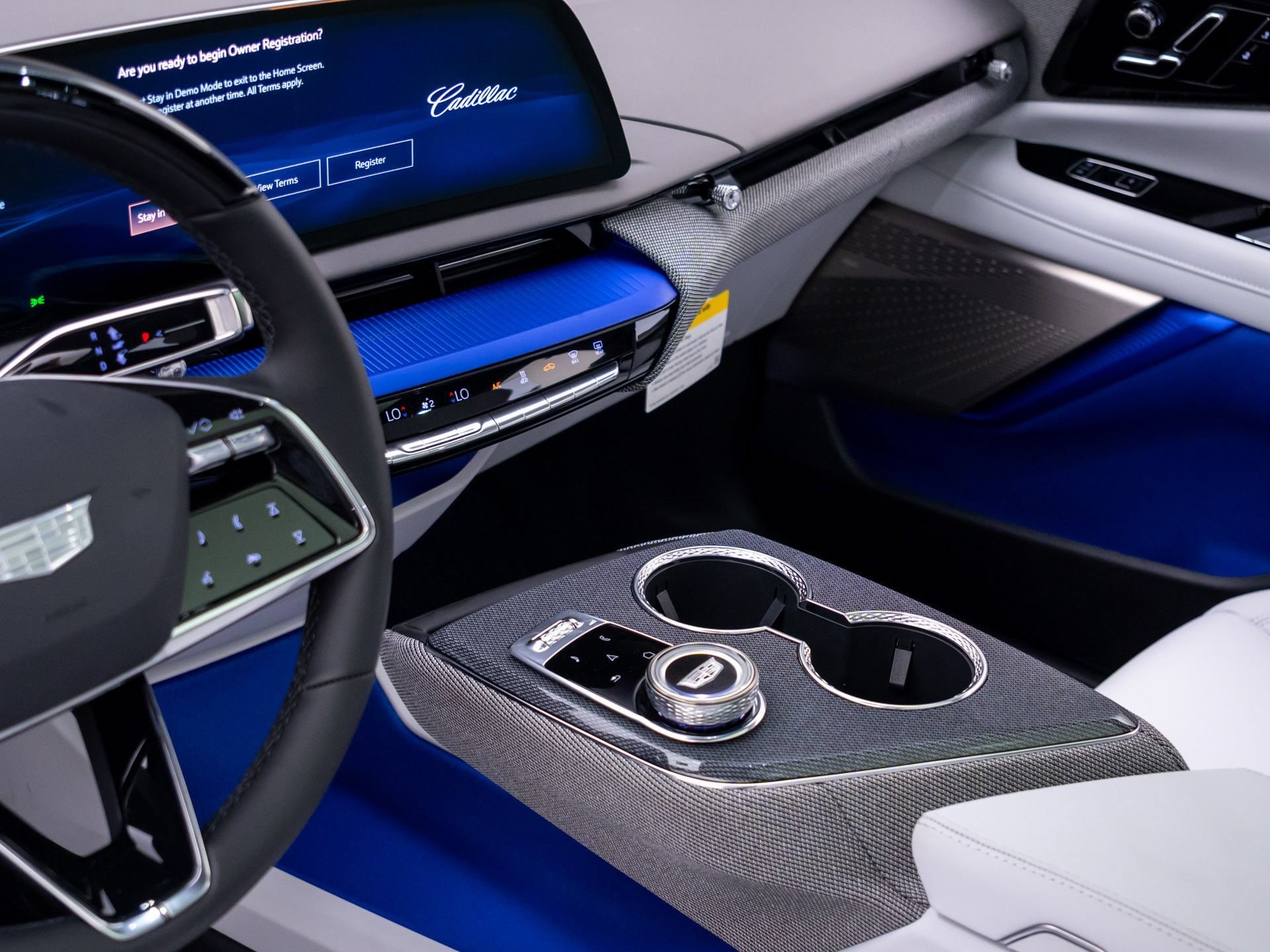 2027 Cadillac OPTIQ Sport - Photo 11
