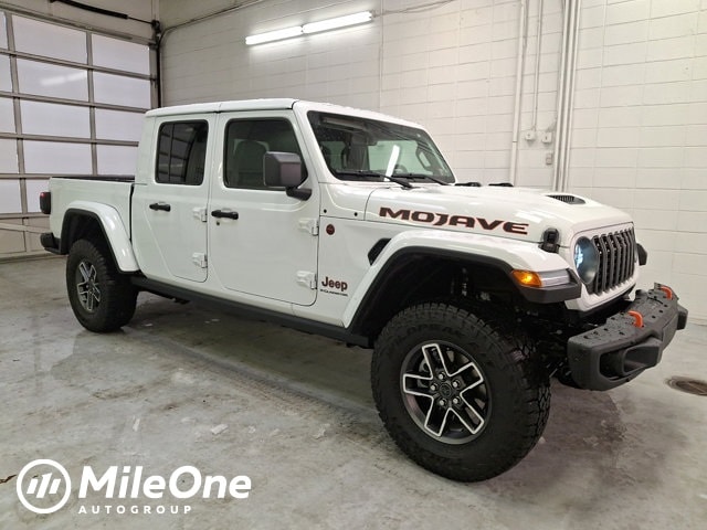 2025 Jeep Gladiator Mojave X's photo