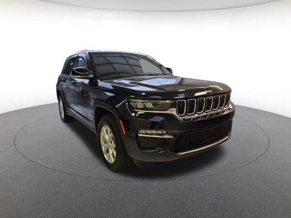 Used 2023 Jeep Grand Cherokee Limited SUV