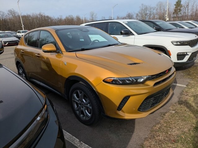 2024 Dodge Hornet R/T Plus photo 2