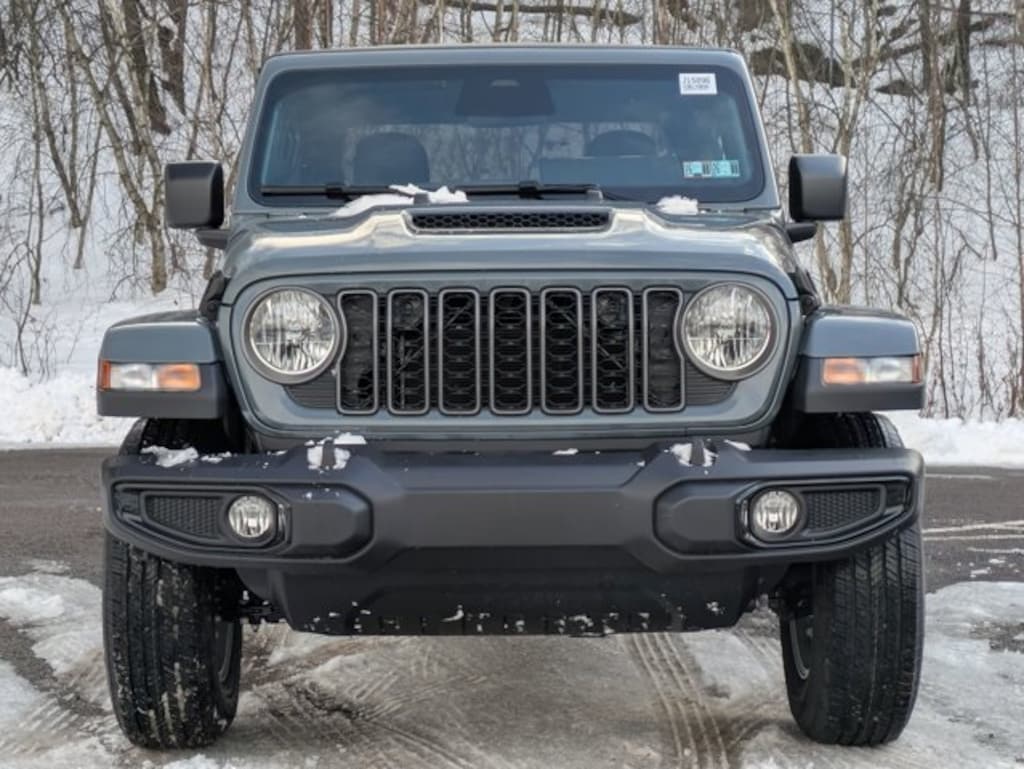 New 2026 Jeep Gladiator Sport Pickup