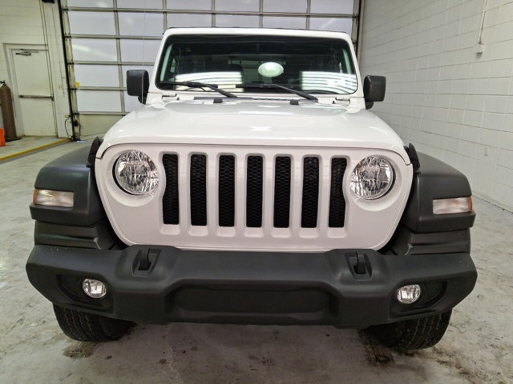 Used 2021 Jeep Wrangler Sport SUV