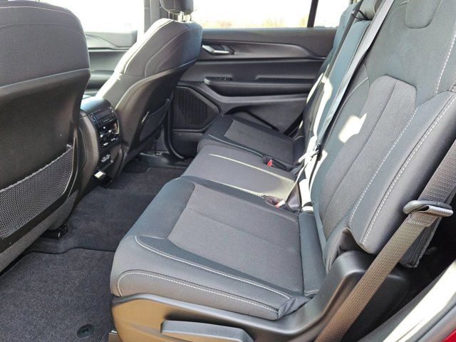 2025 Jeep Grand Cherokee L Laredo - Photo 9