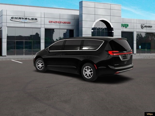 2026 Chrysler Pacifica photo 4
