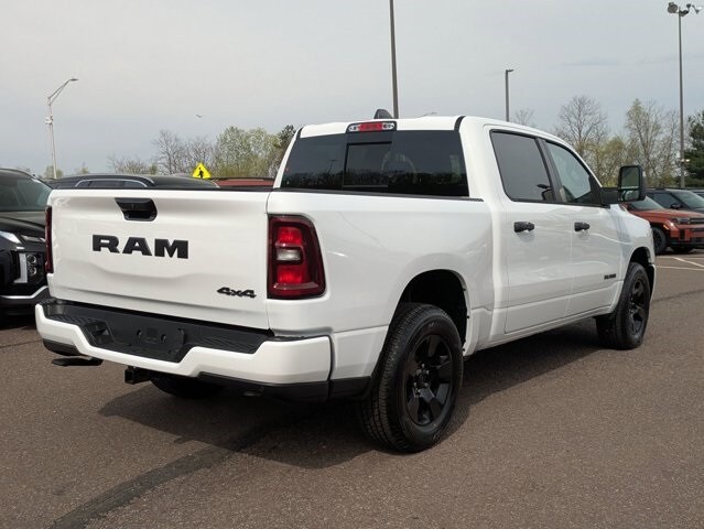 2025 Ram 1500 Tradesman photo 4