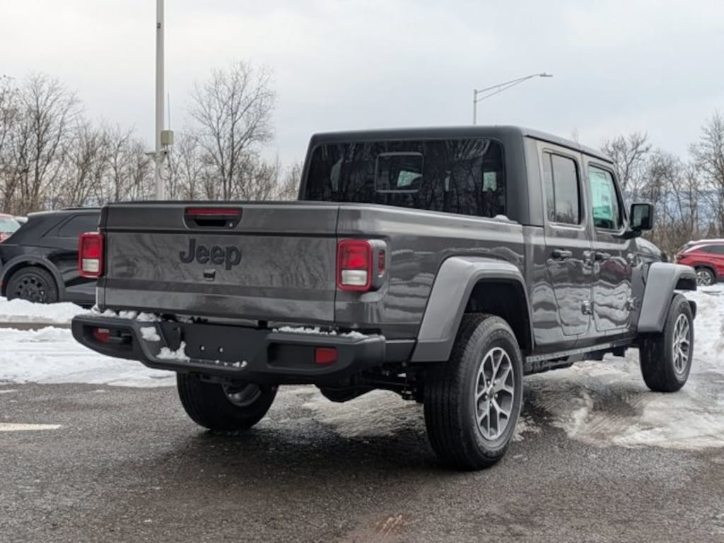 New 2025 Jeep Gladiator Sport Pickup