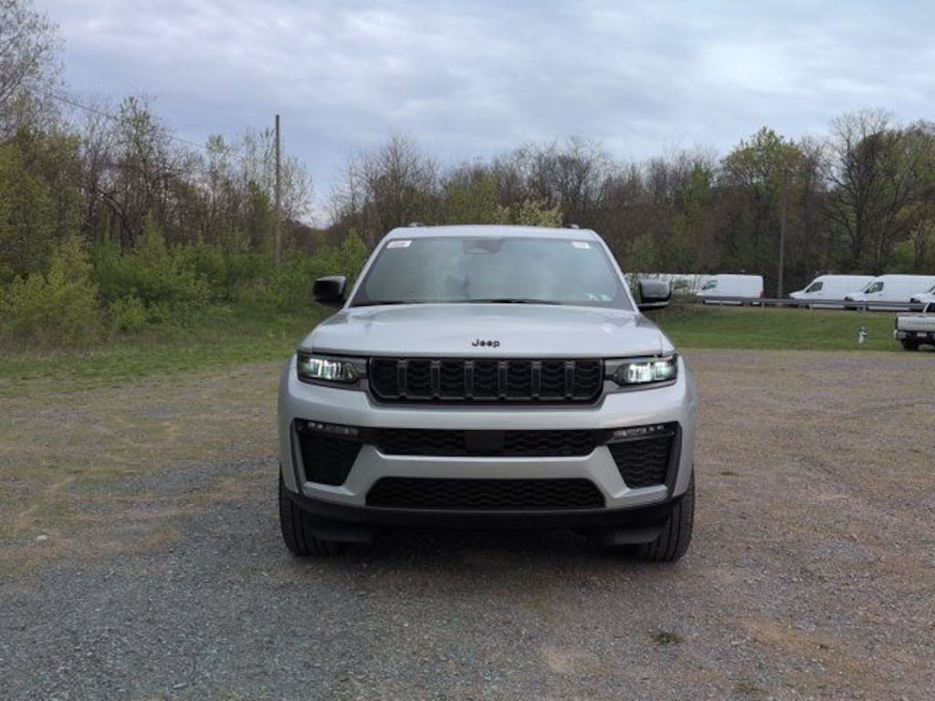 New 2026 Jeep Grand Cherokee L Limited Sport Utility