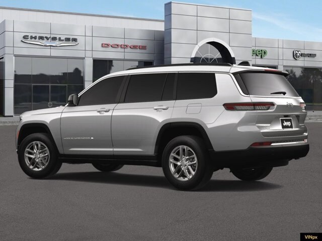 2025 Jeep Grand Cherokee Laredo photo 4