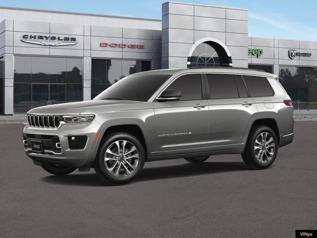 2025 Jeep Grand Cherokee Overland photo 2