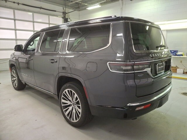2025 Jeep Grand Wagoneer Base photo 4