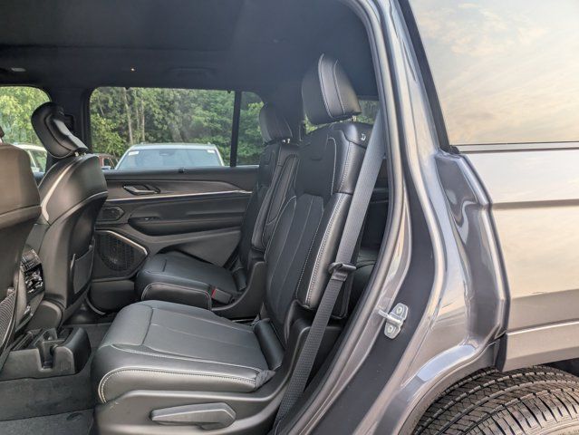 2025 Jeep Grand Cherokee L Overland - Photo 10