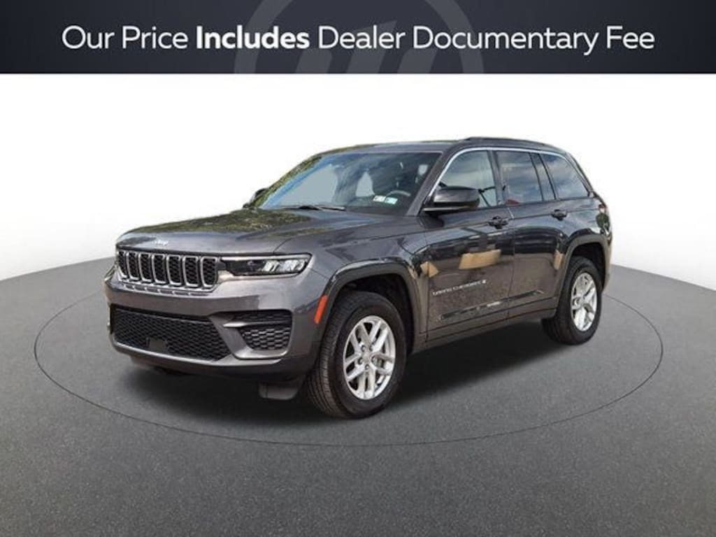 Used 2025 Jeep Grand Cherokee Laredo SUV