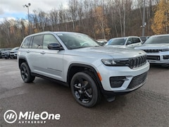 2025 Jeep Grand Cherokee Laredo Sport Utility