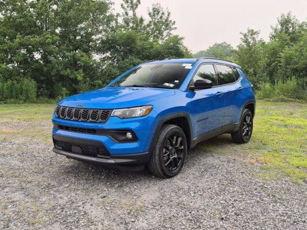 New 2026 Jeep Compass Latitude Sport Utility