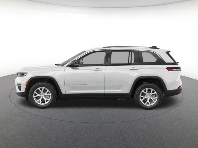 Used 2023 Jeep Grand Cherokee Laredo SUV