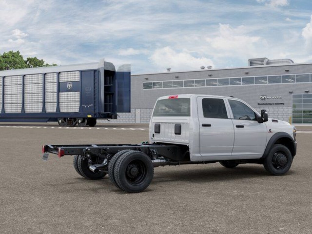 New 2026 Ram 4500 Chassis Cab Tradesman/Big Horn Pickup