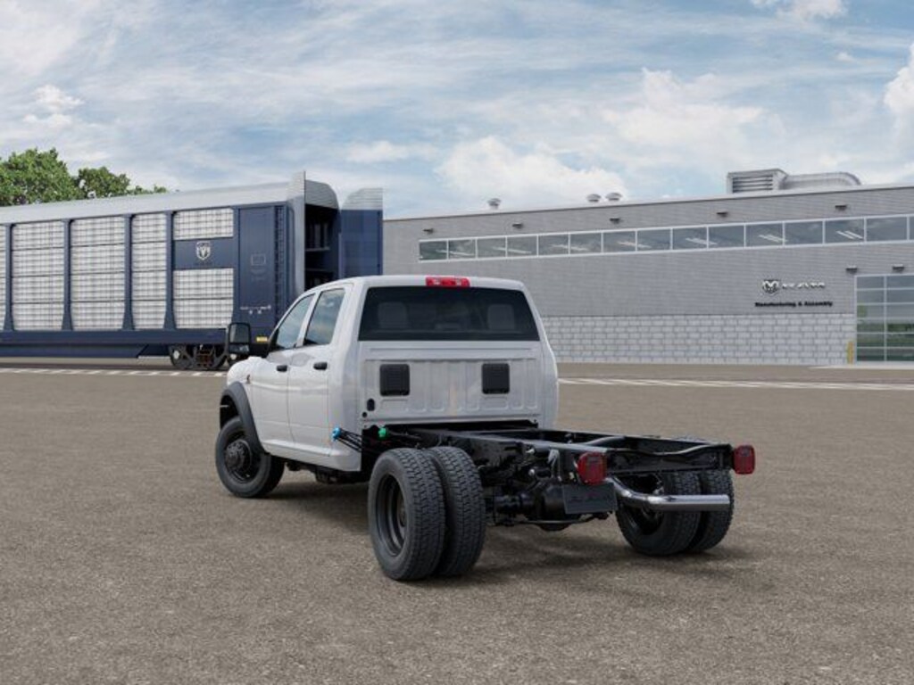 New 2026 Ram 4500 Chassis Cab Tradesman/Big Horn Pickup