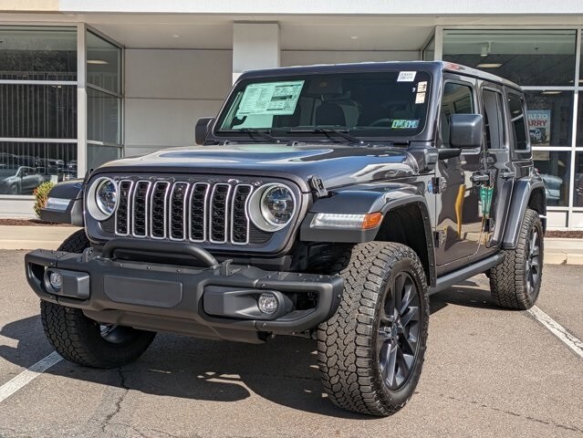 2025 Jeep Wrangler Backcountry 4xe photo 3