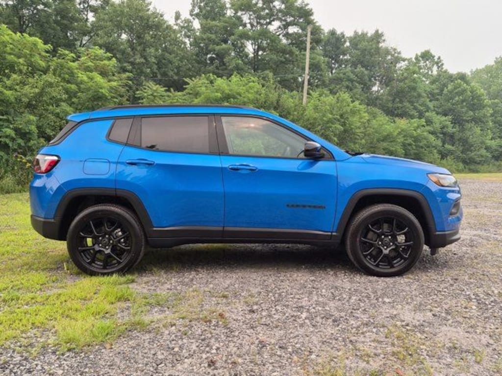 New 2026 Jeep Compass Latitude Sport Utility