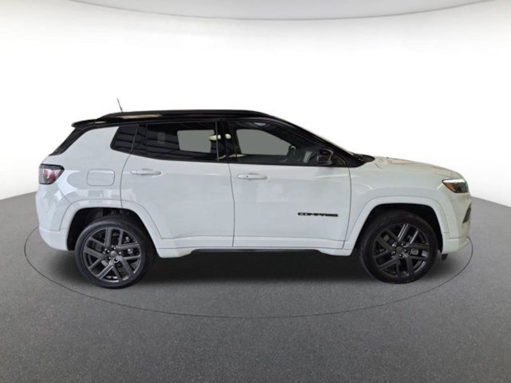 Used 2024 Jeep Compass Limited SUV