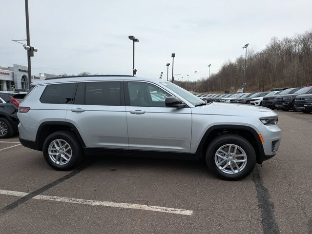2025 Jeep Grand Cherokee L photo 2