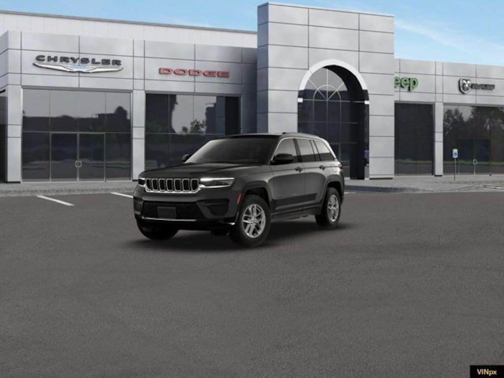 New 2026 Jeep Grand Cherokee Laredo Sport Utility