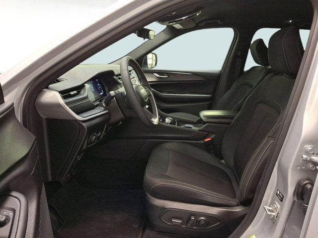 2025 Jeep Grand Cherokee Laredo - Photo 8