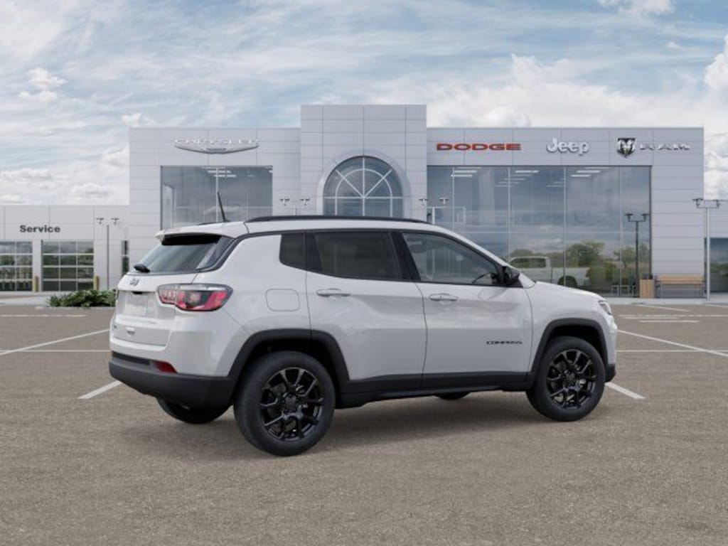 New 2026 Jeep Compass Latitude Sport Utility